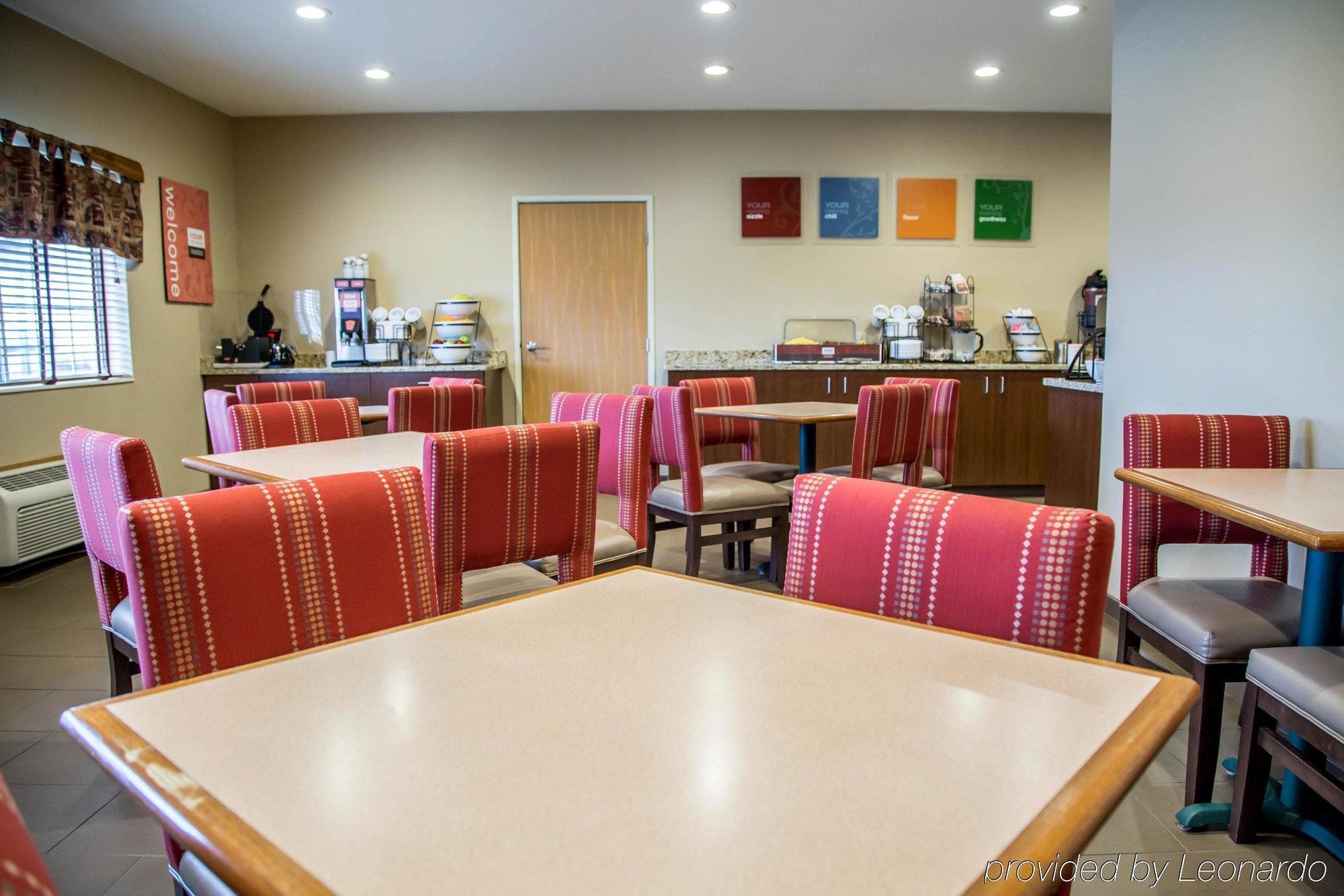 Comfort Inn & Suites Riverview Near Davenport And I-80 Le Claire Esterno foto