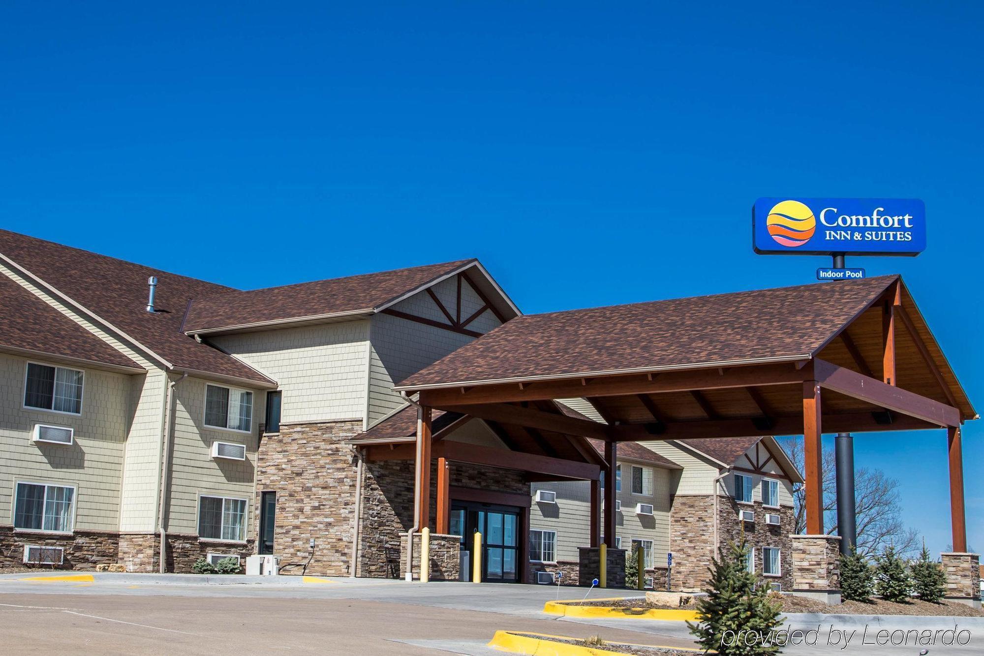 Comfort Inn & Suites Riverview Near Davenport And I-80 Le Claire Esterno foto