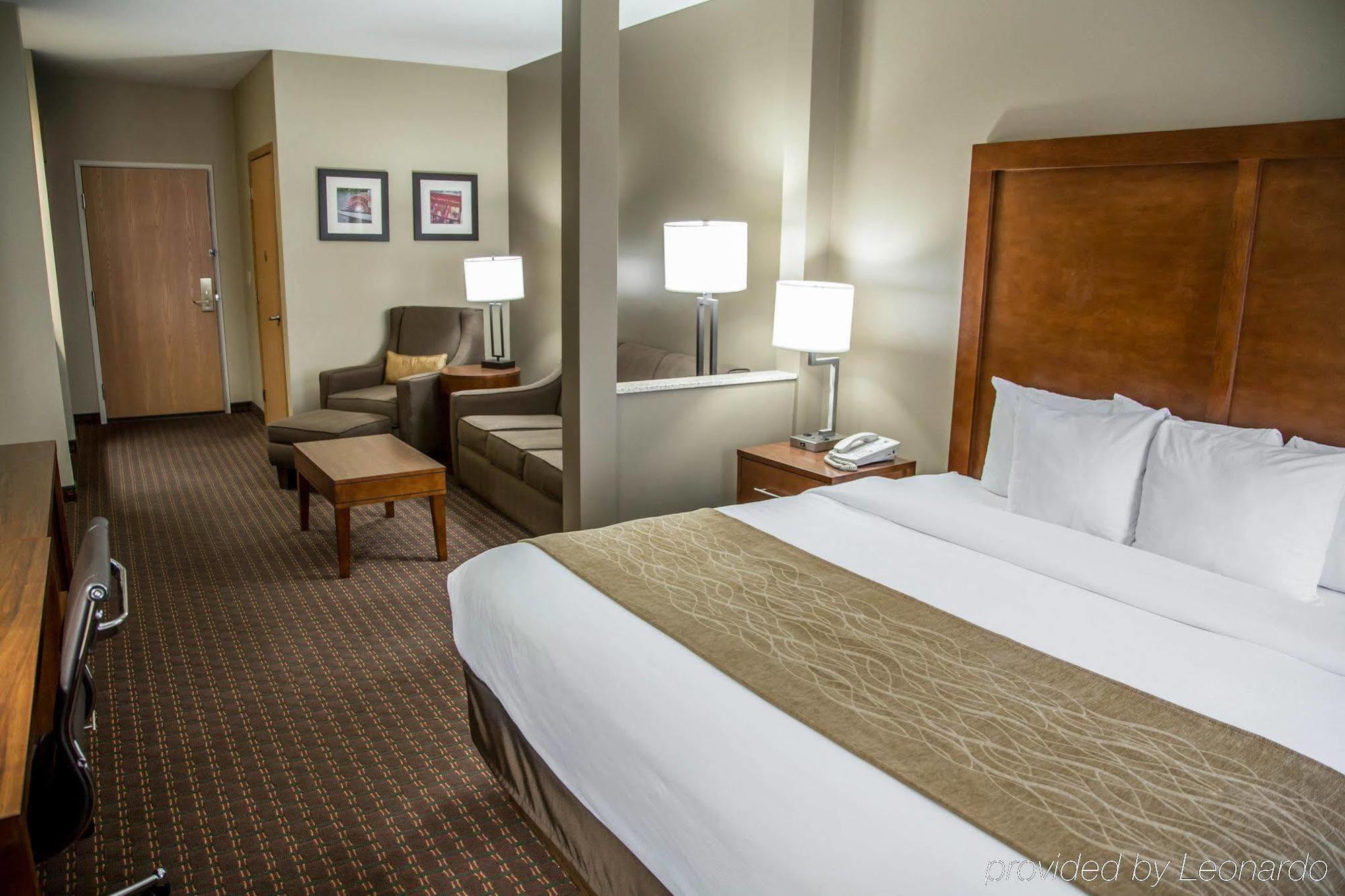 Comfort Inn & Suites Riverview Near Davenport And I-80 Le Claire Esterno foto