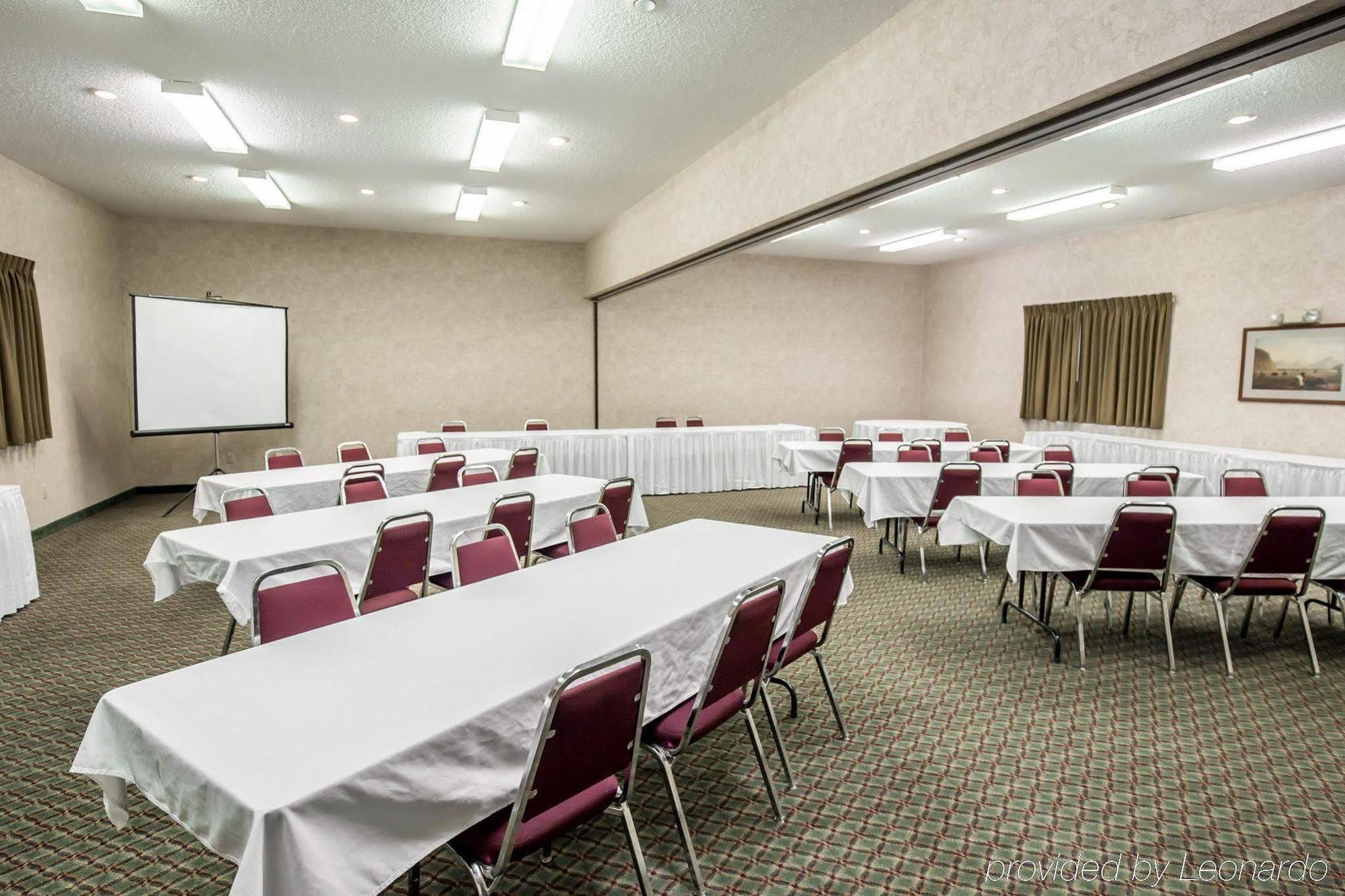 Comfort Inn & Suites Riverview Near Davenport And I-80 Le Claire Esterno foto